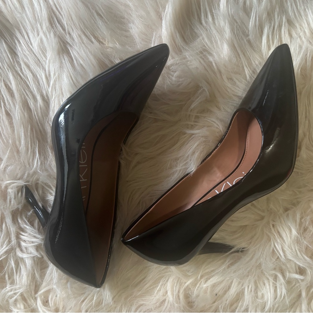 Calvin Klein Gayle pumps sz 6.5 - Picture 3 of 10